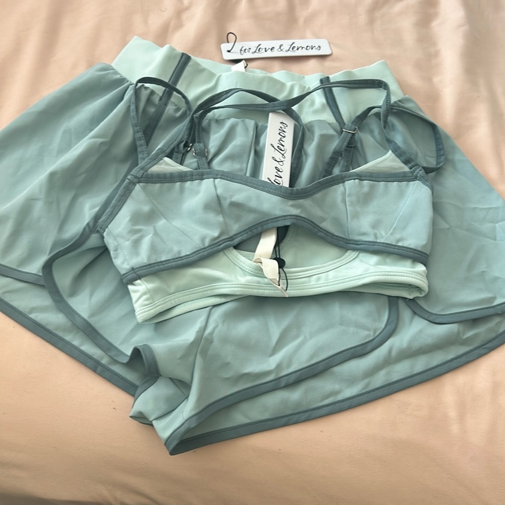 Women’s short set